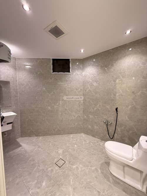 4 bedroom apartment in Al Uraija Al Gharbi, Riyadh 3