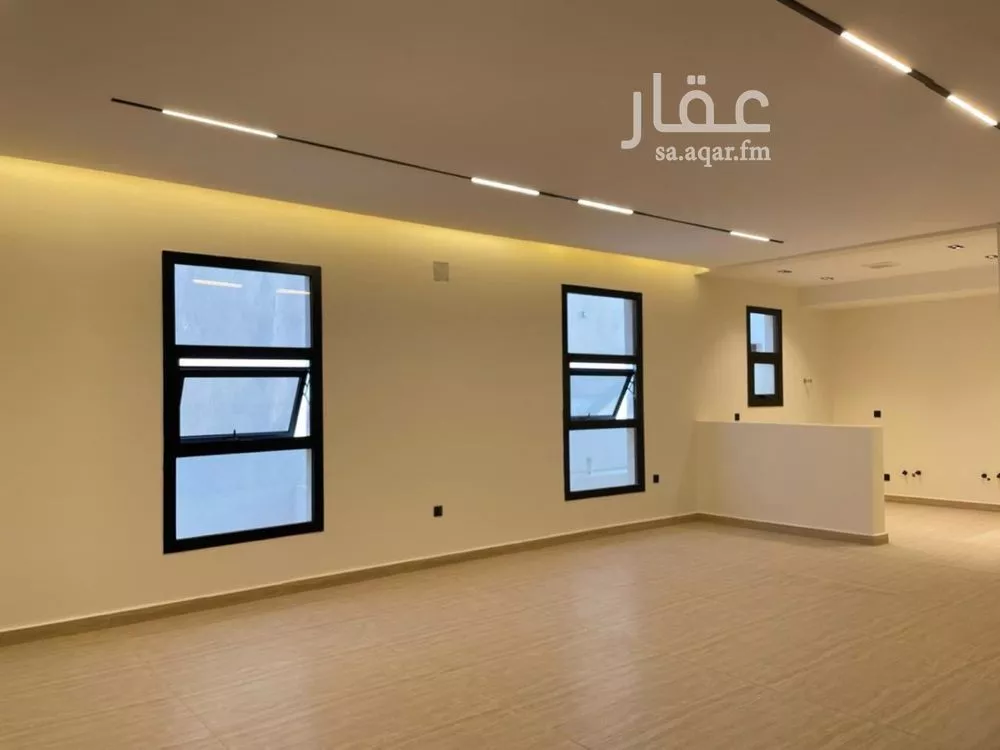 3 bedroom floor in As Suwaidi Al Gharabi 13