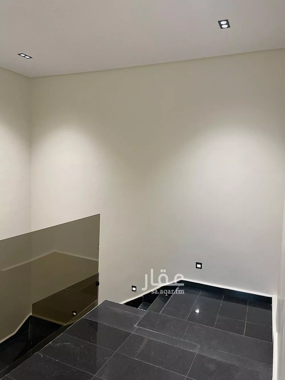 3 bedroom floor in Al Zahrah 3