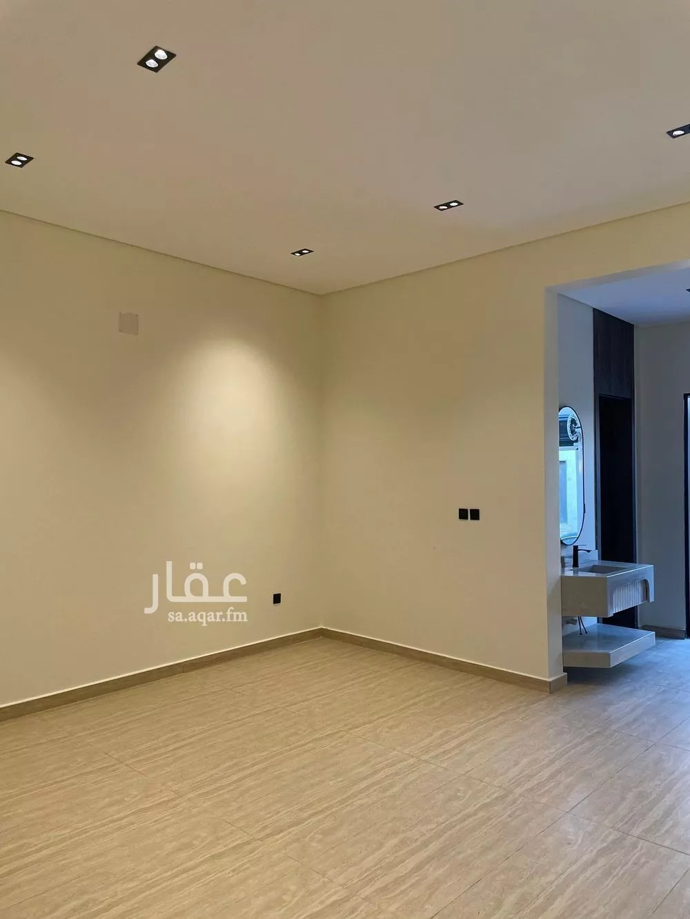 3 bedroom floor in Al Zahrah 25