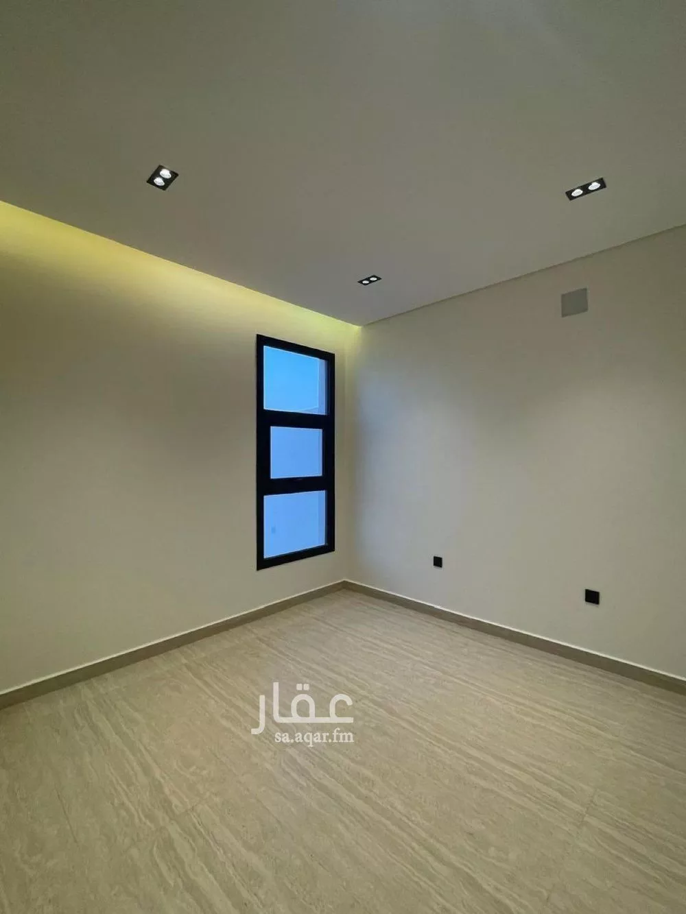 3 bedroom floor in Al Zahrah 15