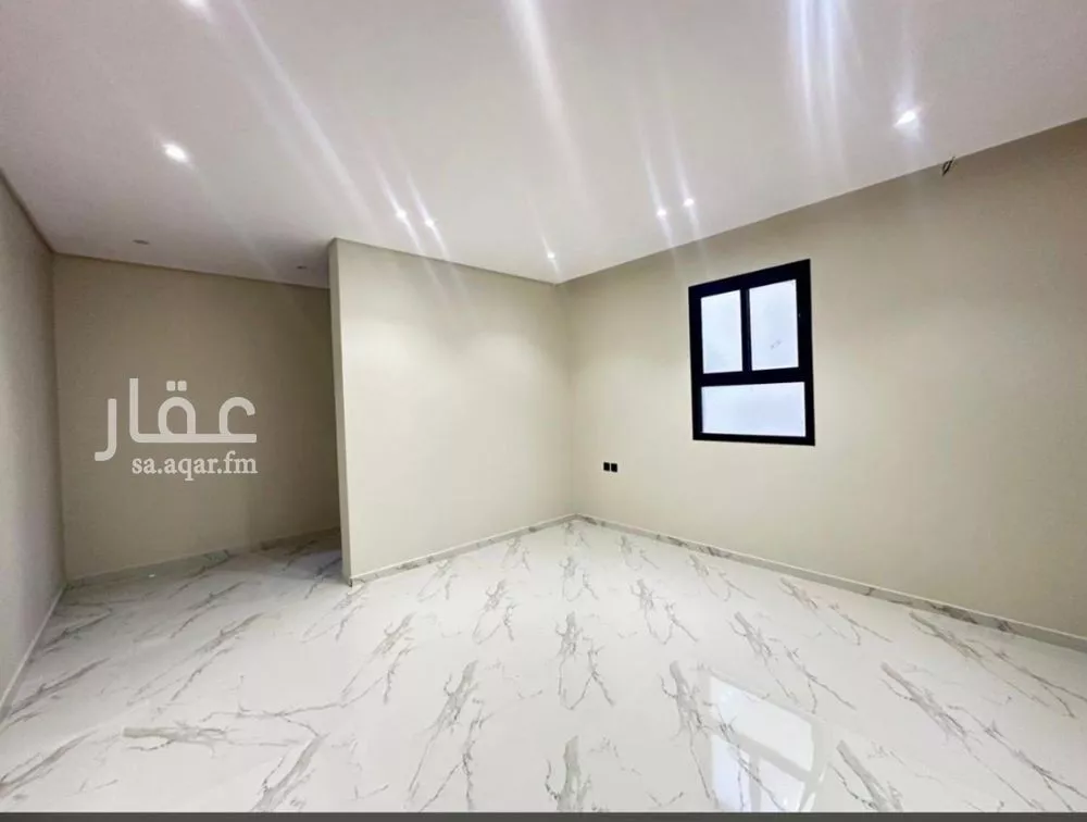 4 bedroom floor in Al Hazm 2