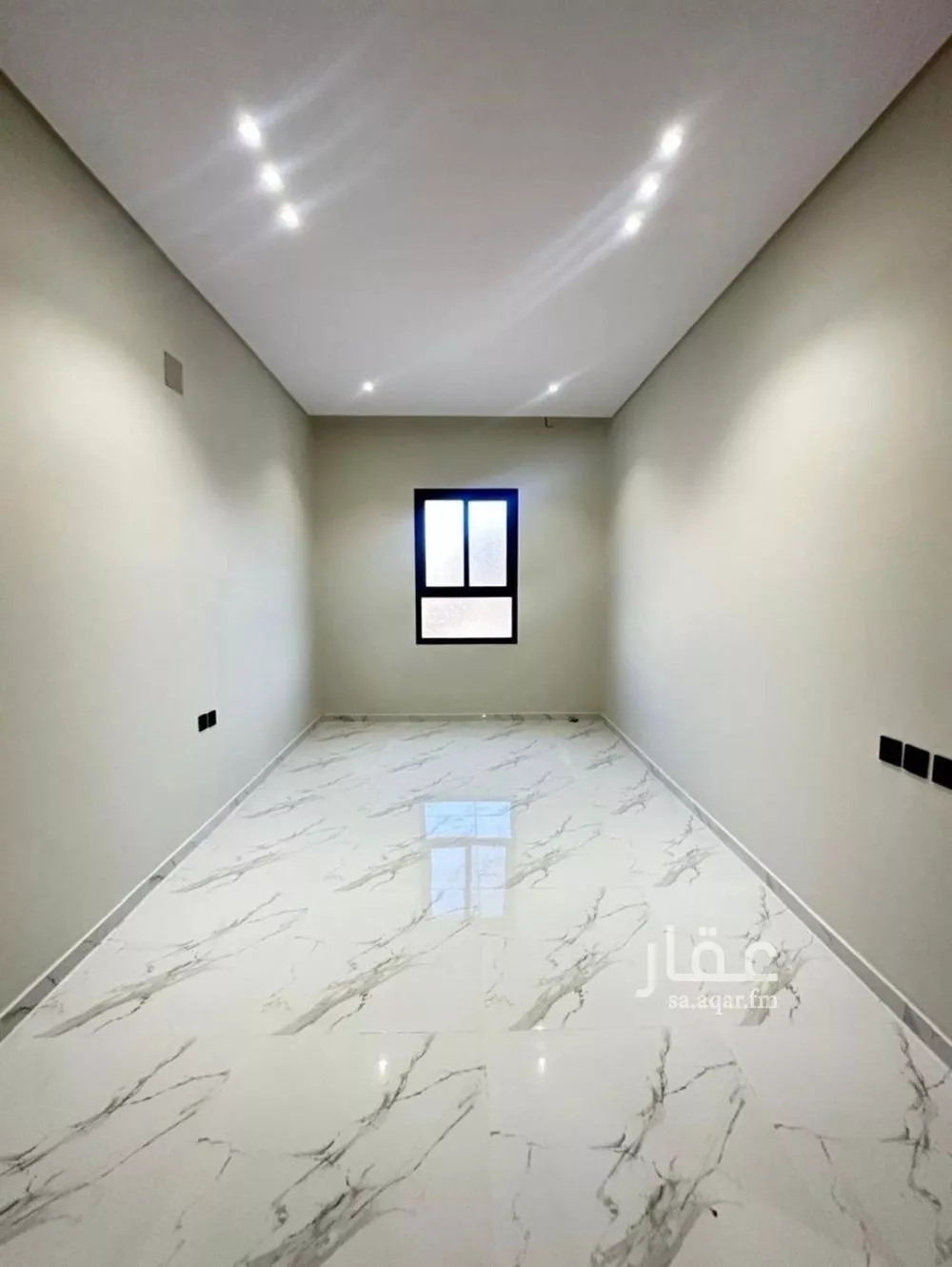 4 bedroom floor in Al Hazm 13