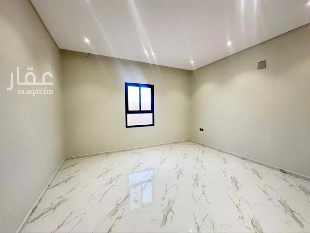 4 bedroom floor in Al Hazm 17