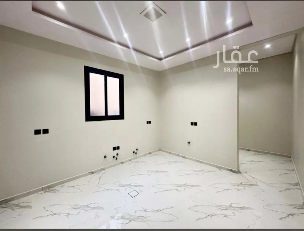 4 bedroom floor in Al Hazm 9
