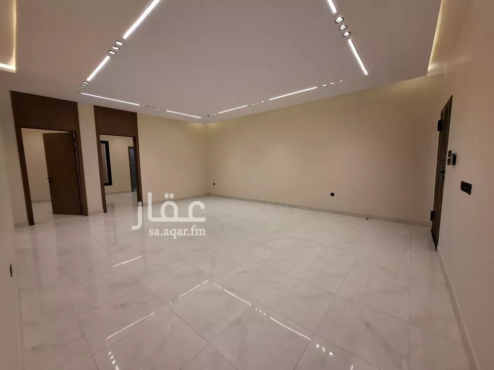 5 bedroom floor in Tuwaiq 4