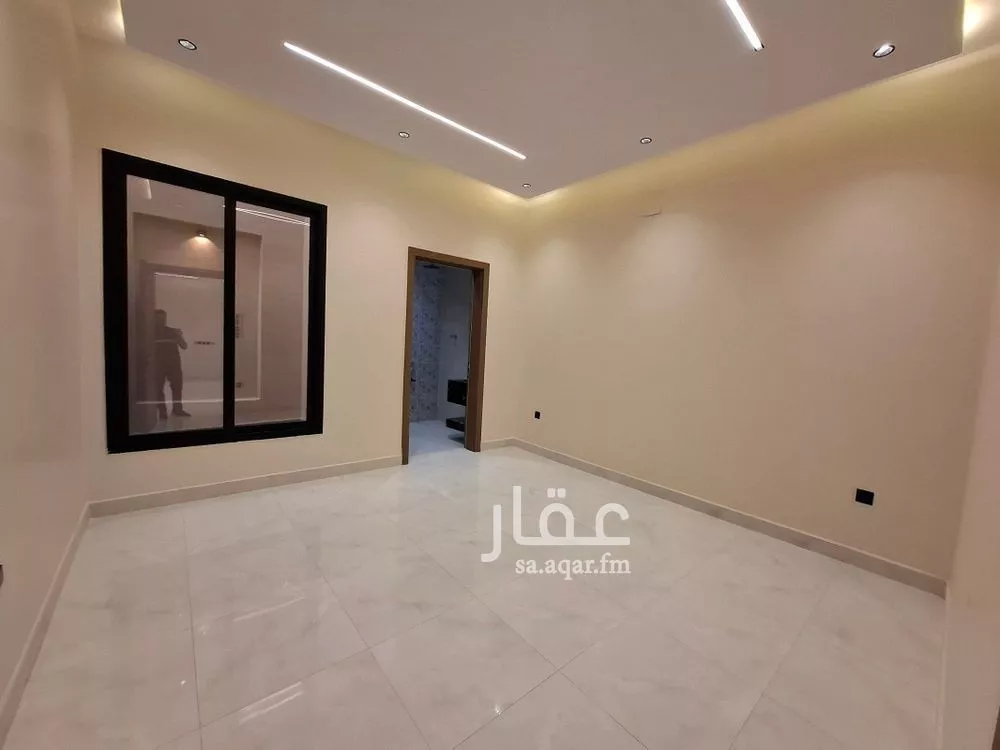 5 bedroom floor in Tuwaiq 7