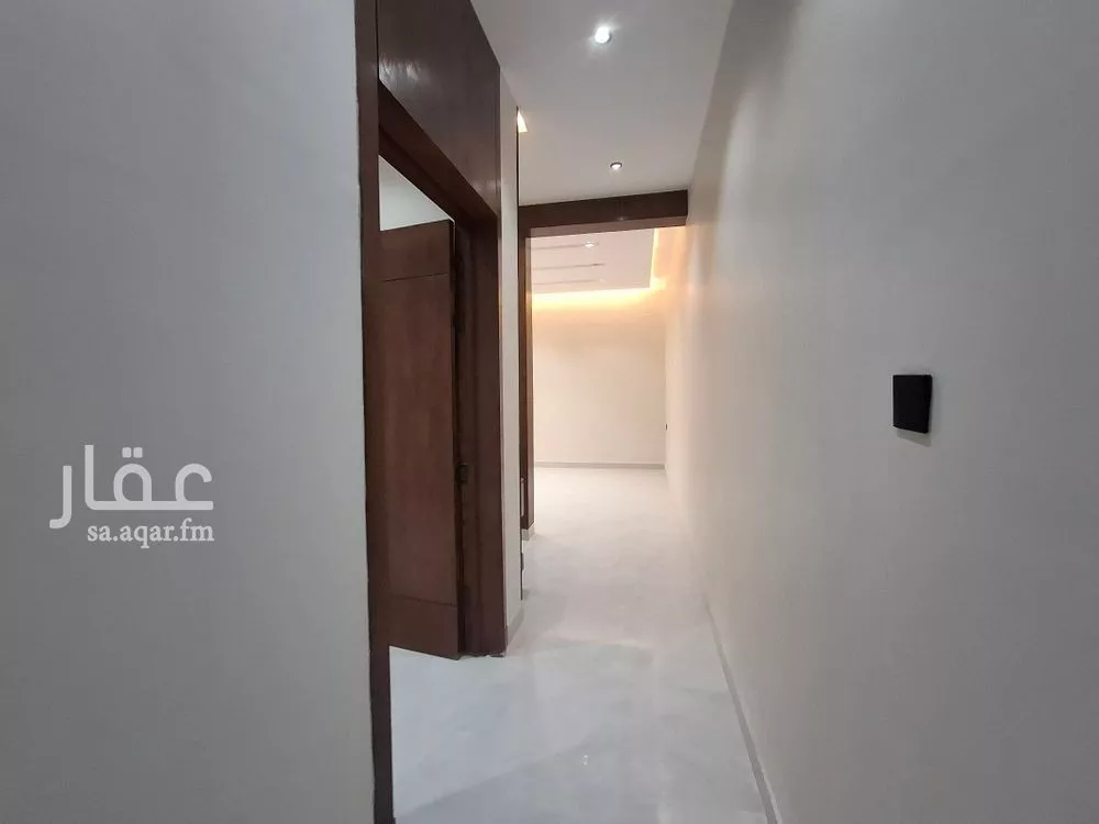 7 bedroom floor in Dahiat Namar 21