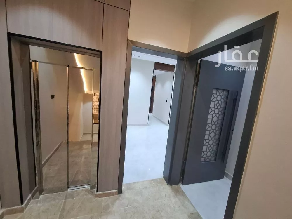 7 bedroom floor in Dahiat Namar 5
