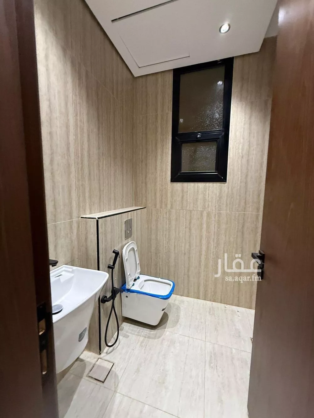 3 bedroom floor in Al Zahrah 11