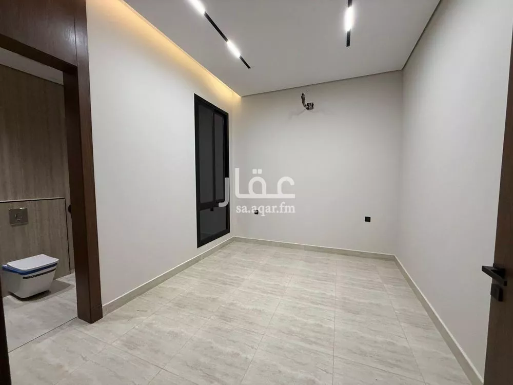 3 bedroom floor in Al Zahrah 14