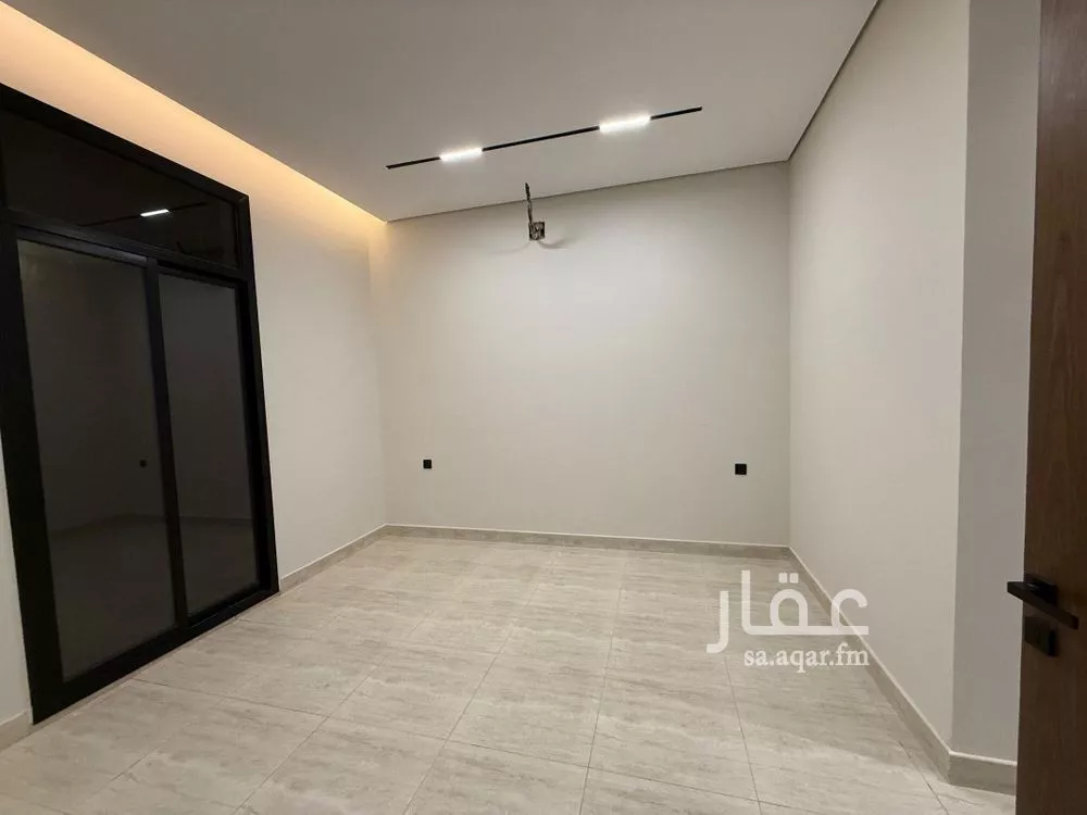 3 bedroom floor in Al Zahrah 15