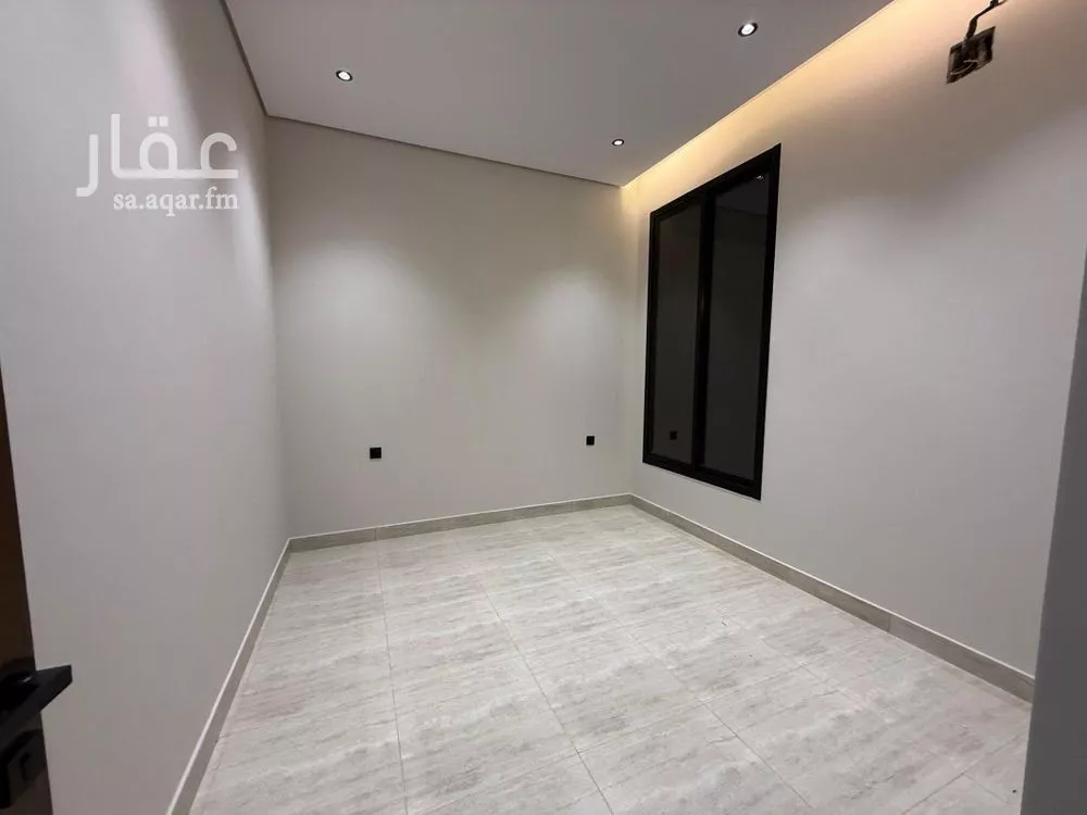 3 bedroom floor in Al Zahrah 8