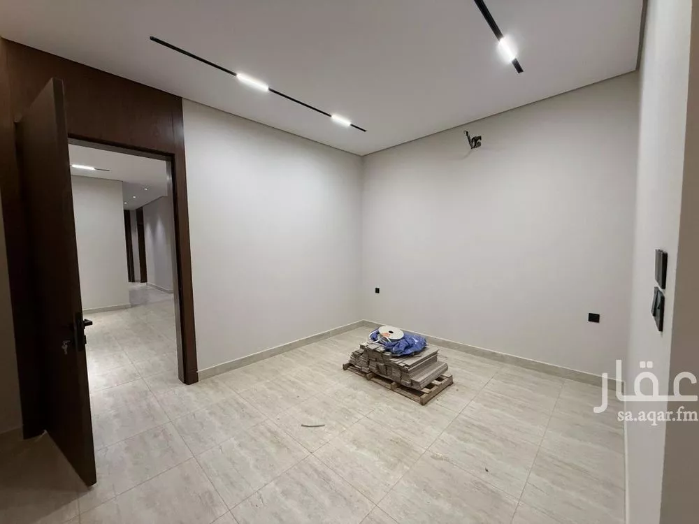 3 bedroom floor in Al Zahrah 9