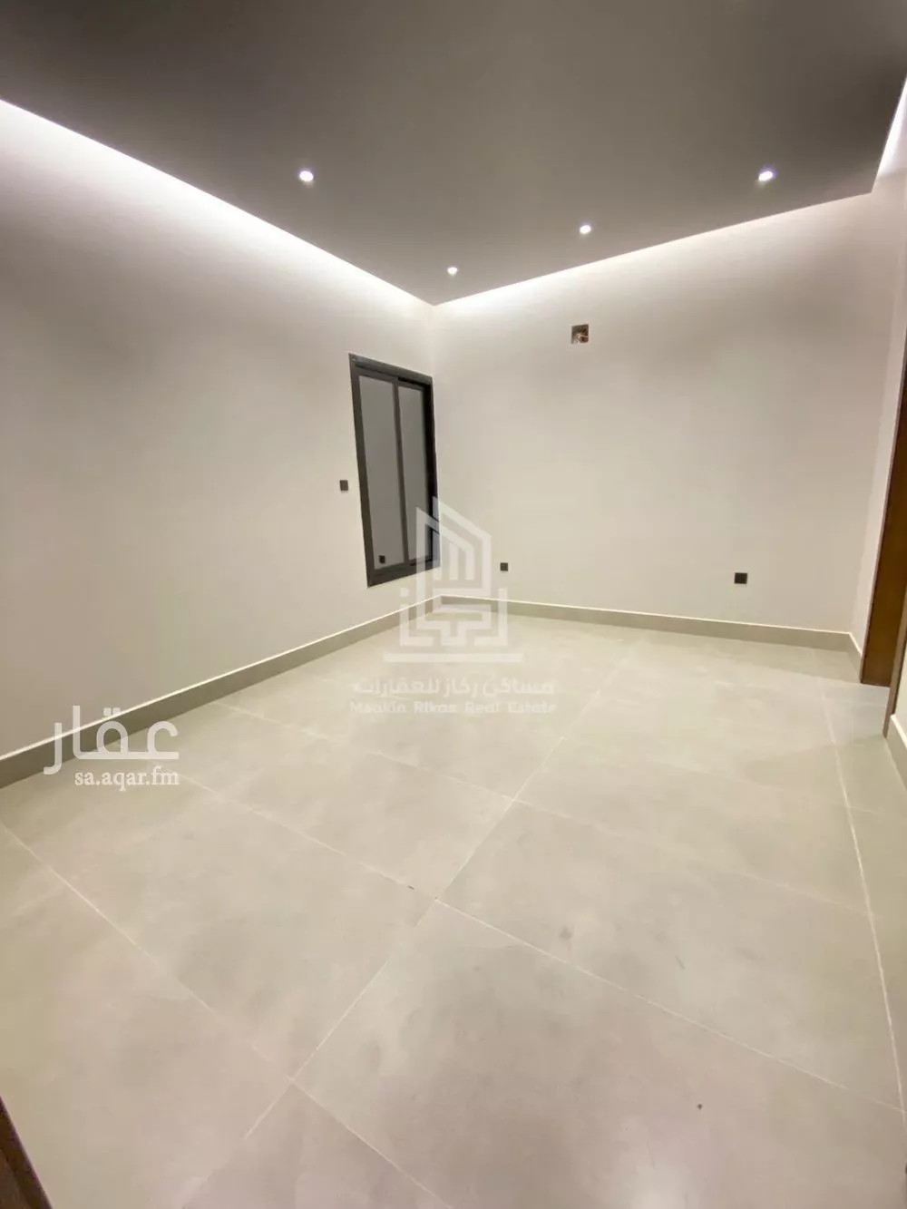 دور 4 غرف في الروابي 10