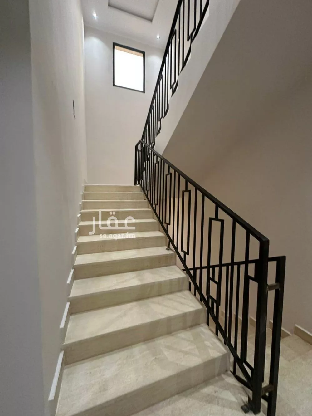 5 bedroom floor in Badr 2