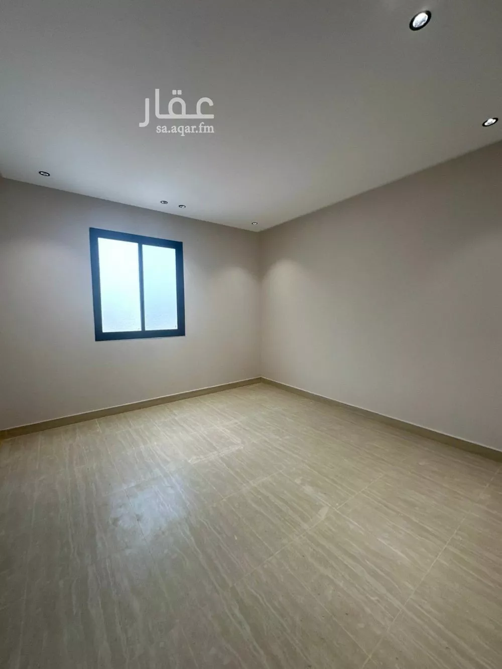 5 bedroom floor in Badr 8