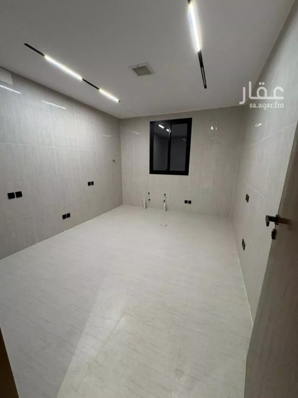 دور 4 غرف في الشرق 6