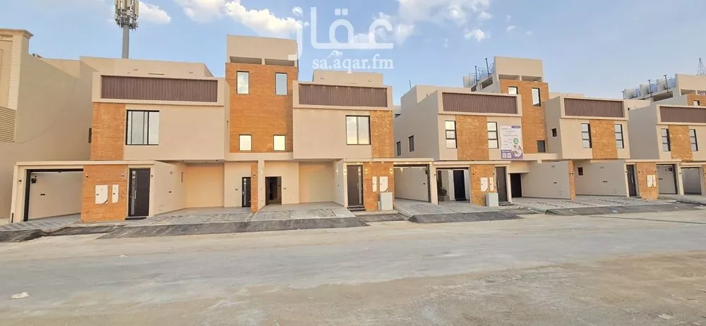 5 bedroom floor in Al Hazm 2