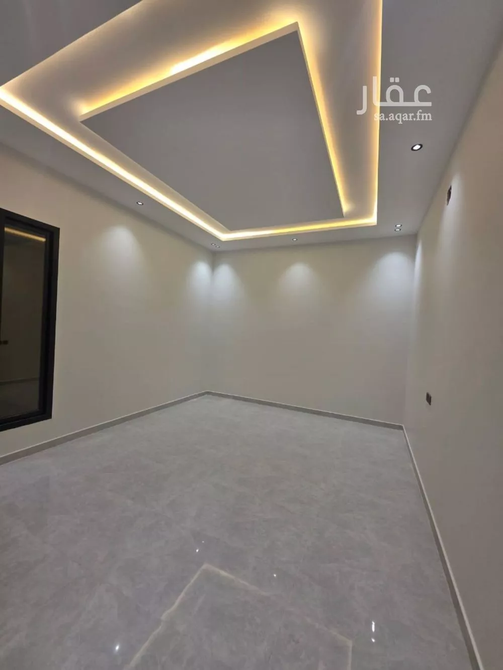 دور 8 غرف في احد 5