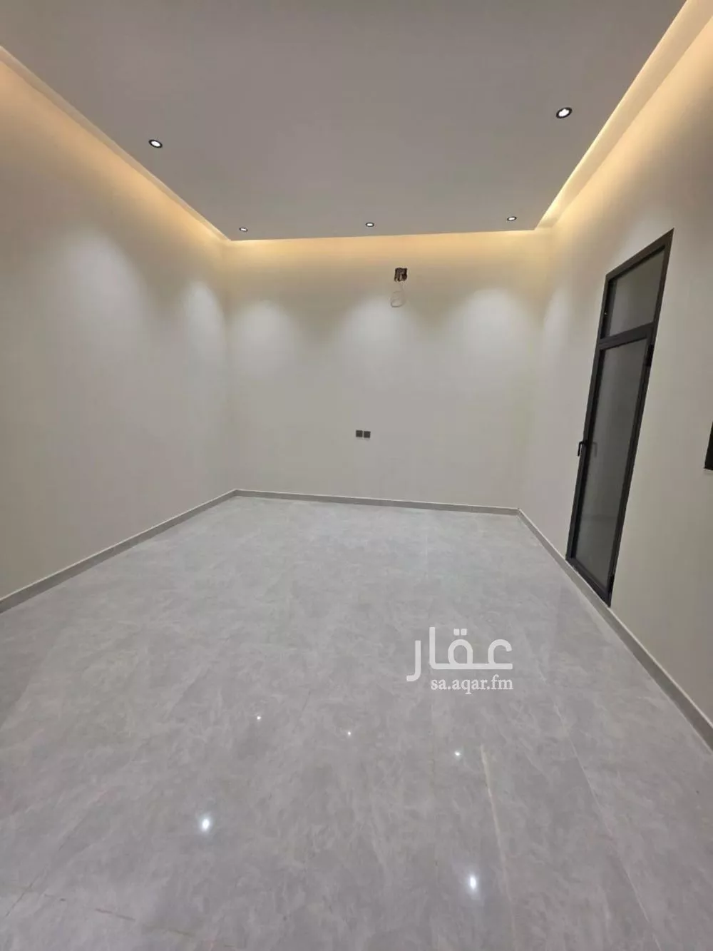 دور 8 غرف في احد 6
