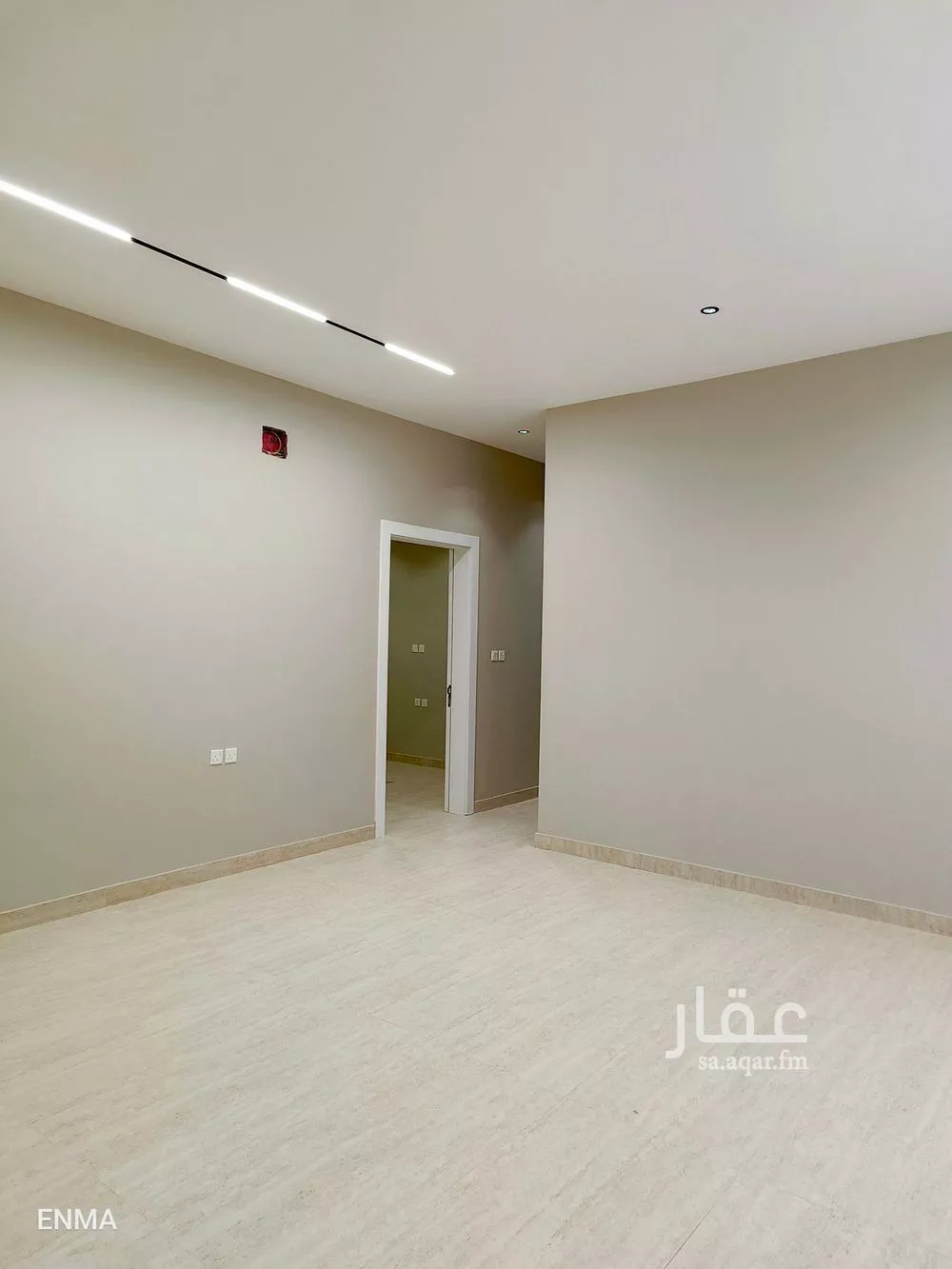 3 bedroom floor in Al Farouq 6
