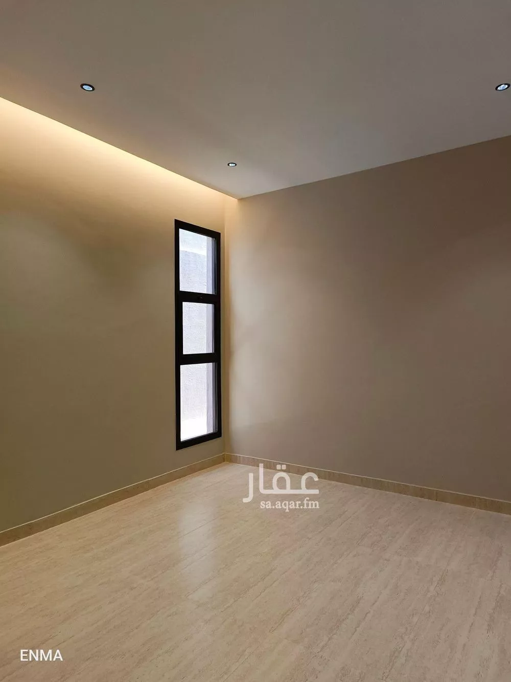 3 bedroom floor in Al Farouq 8