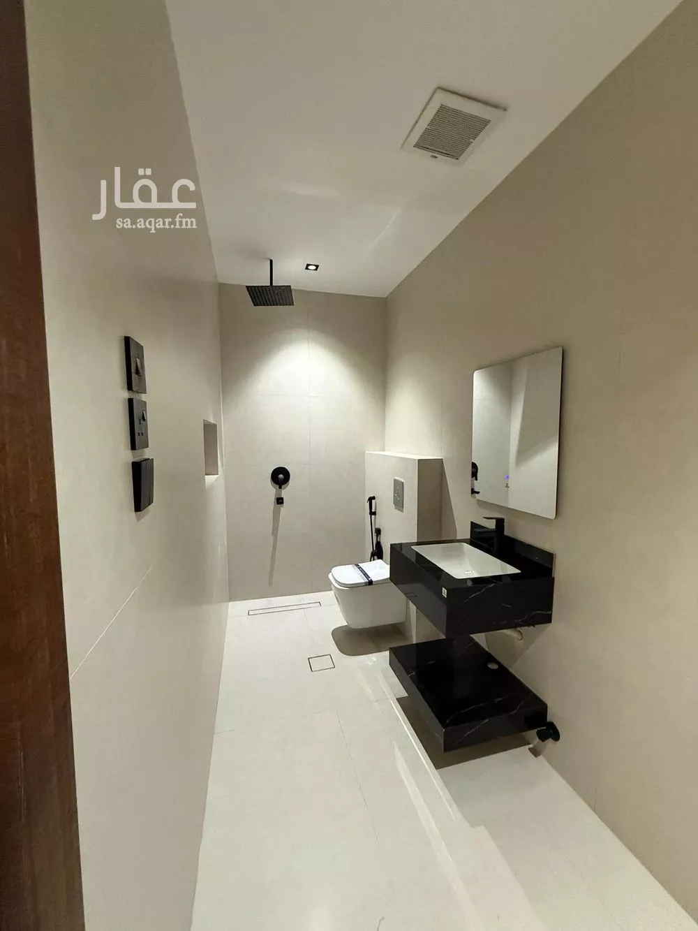 3 bedroom floor in Sultana 5