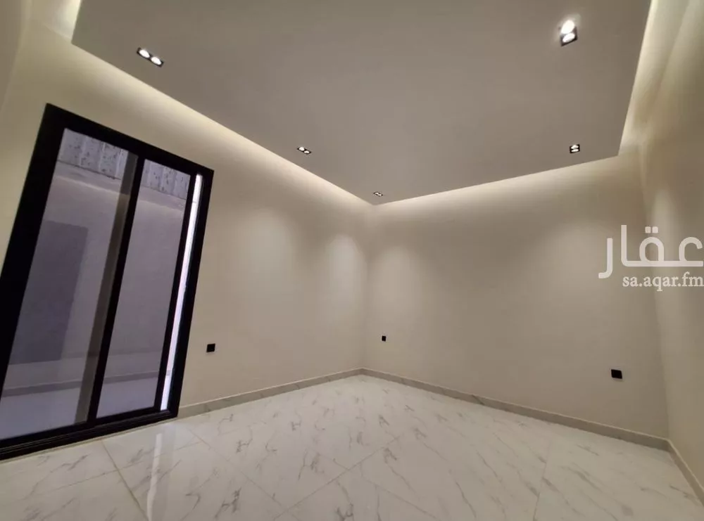 5 bedroom floor in Al Munsiyah 2