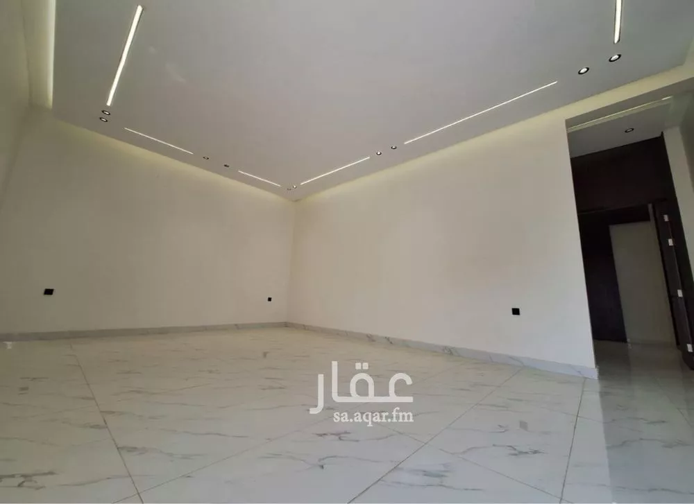 5 bedroom floor in Al Munsiyah 3