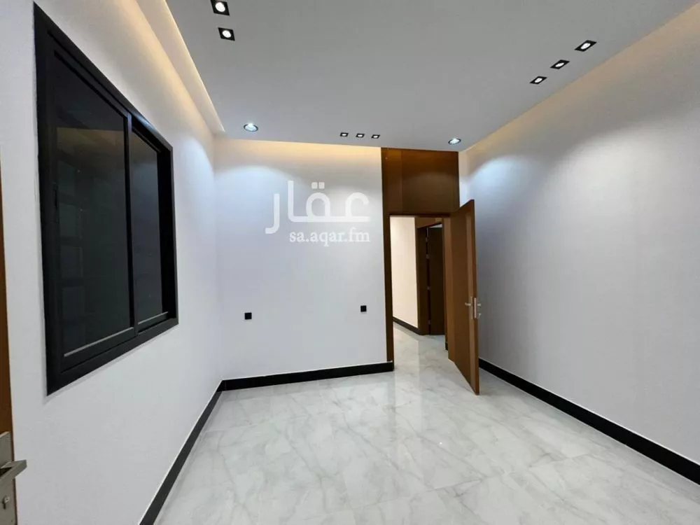 دور 3 غرف في ديراب 7