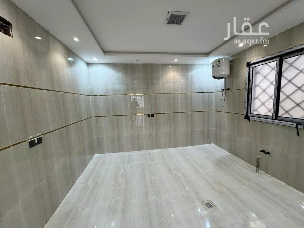 3 bedroom floor in Taibah 11