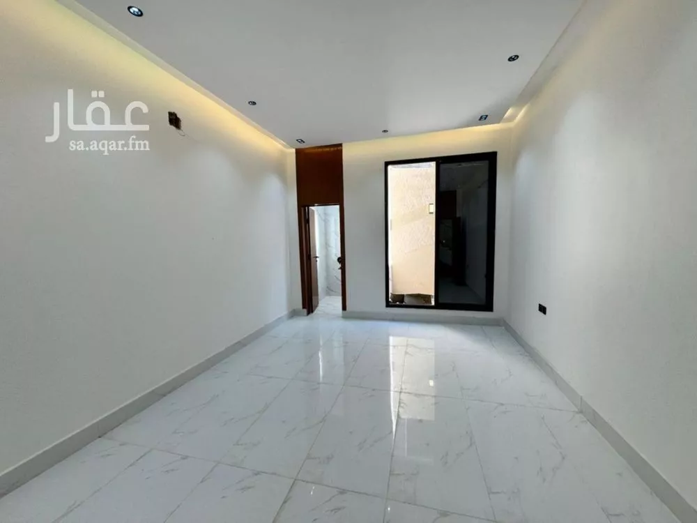3 bedroom floor in Taibah 6