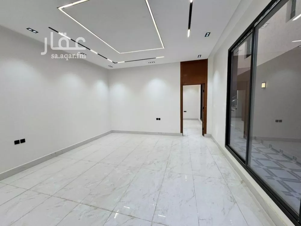 3 bedroom floor in Taibah 7