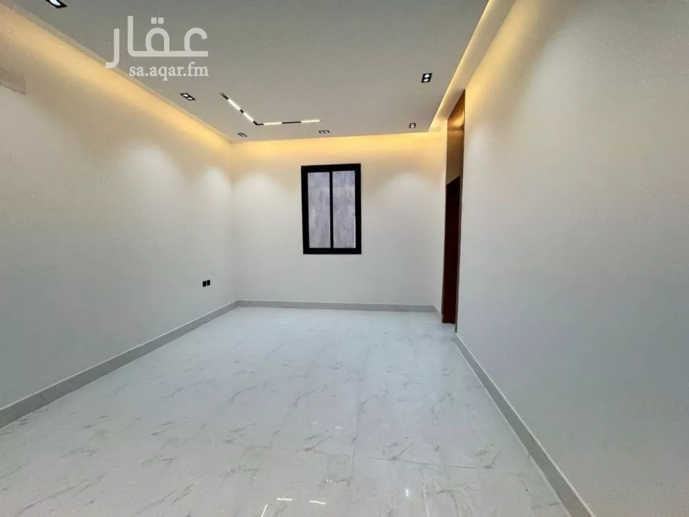 دور 4 غرف في طيبة 11
