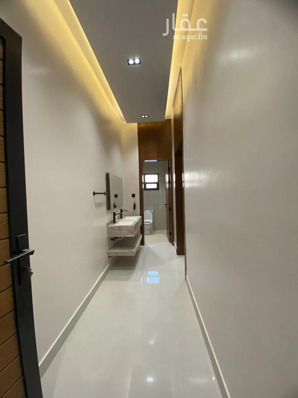3 bedroom floor in Dirab 9