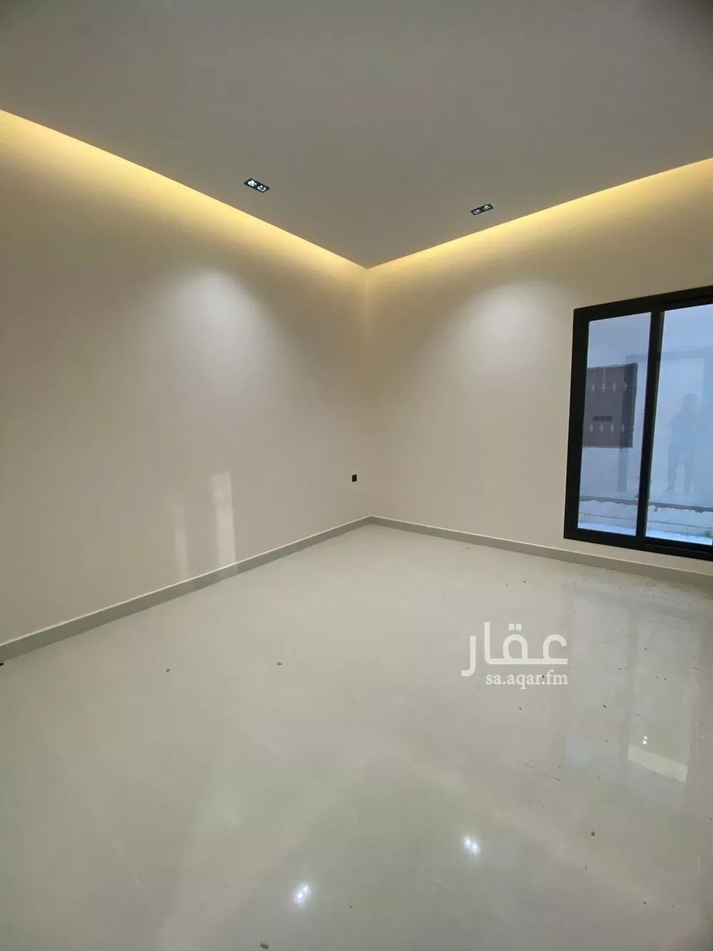 3 bedroom floor in Dirab 10