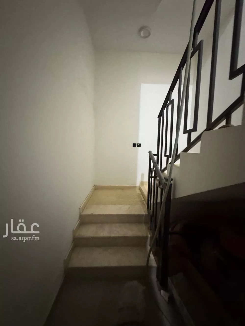 دور 4 غرف في العزيزية 12