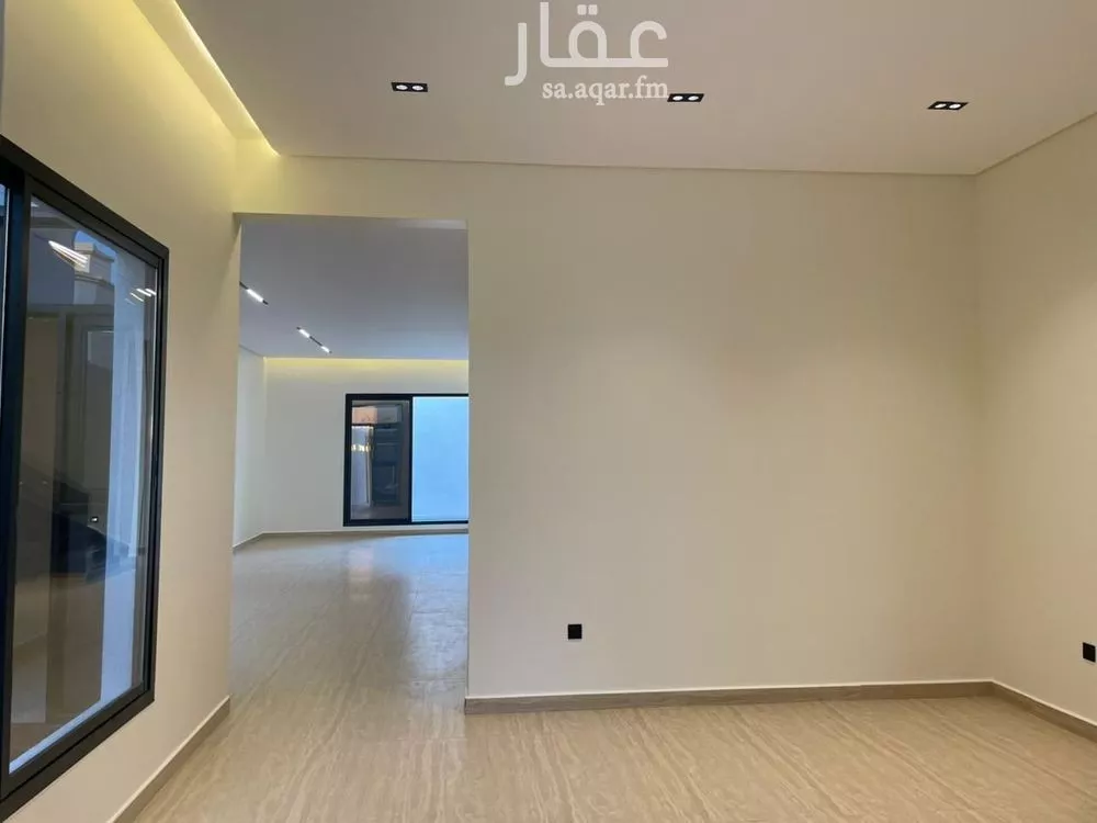 3 bedroom floor in As Suwaidi Al Gharabi 11