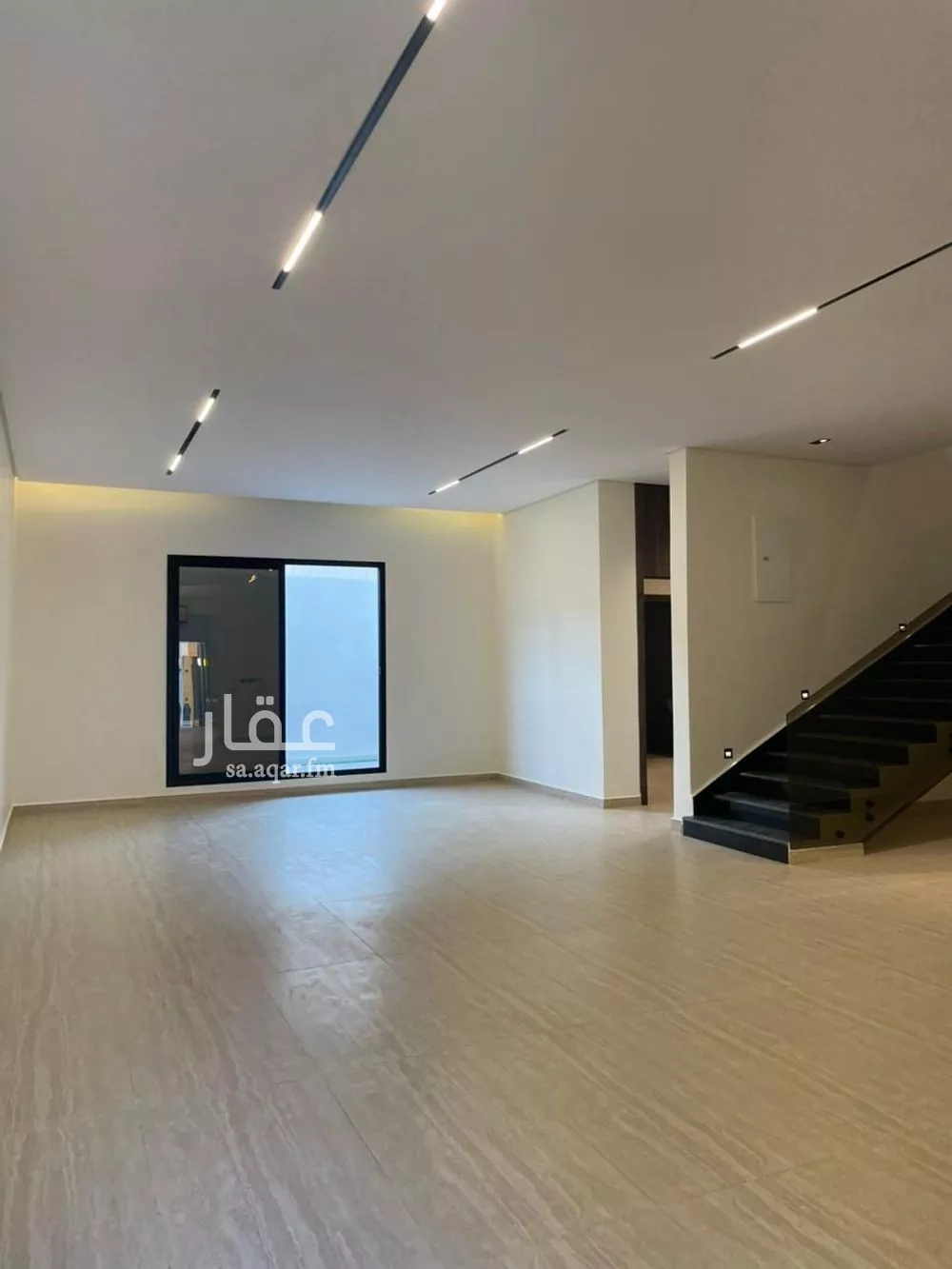 3 bedroom floor in As Suwaidi Al Gharabi 12
