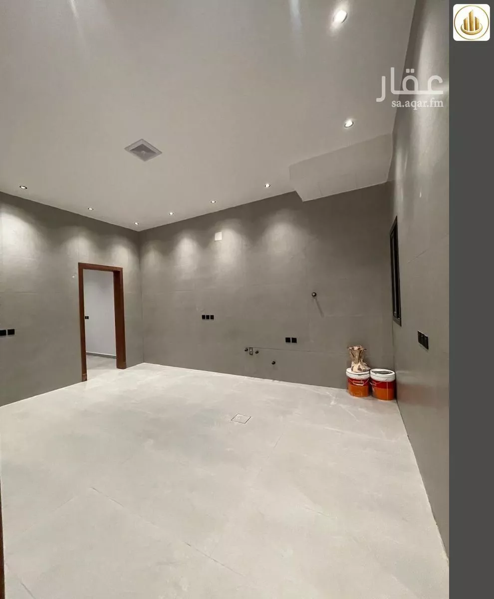 6 bedroom floor in Al Janadriyah 7