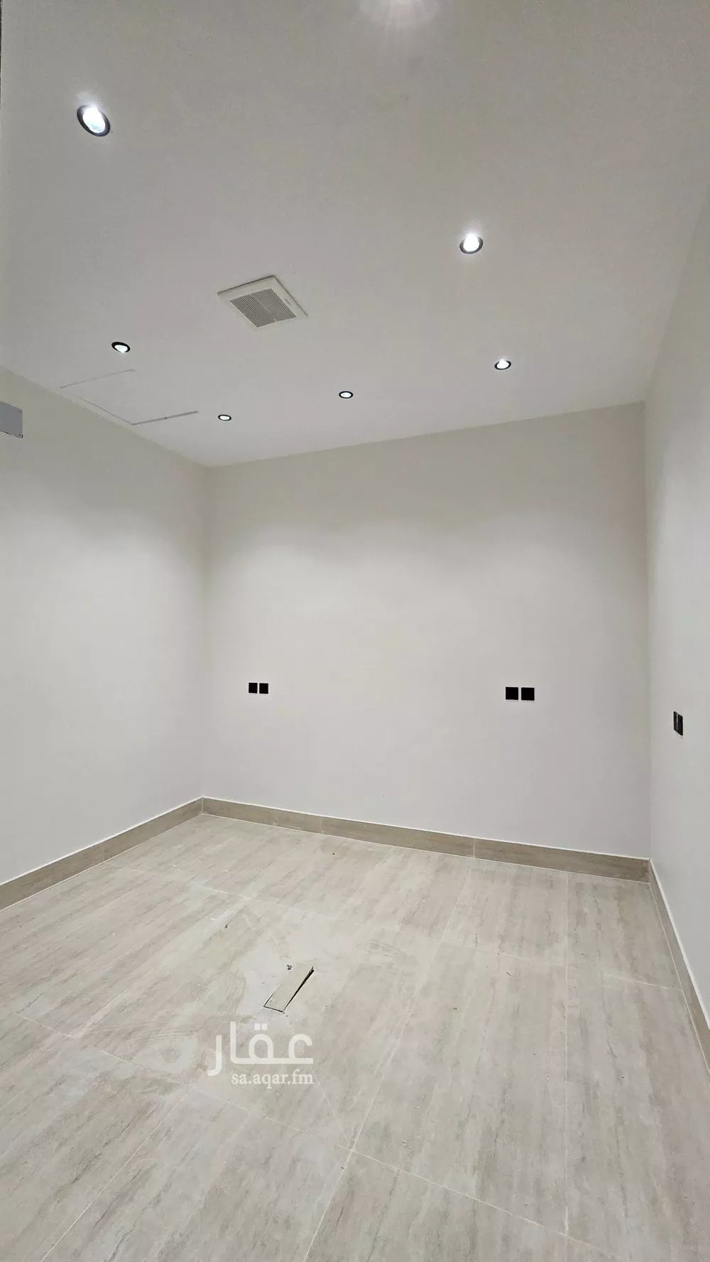 3 bedroom floor in Dhahrat Namar 12