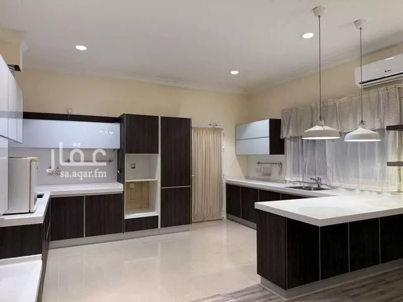 4 bedroom villa in Al Lulu, Eastern Province 12