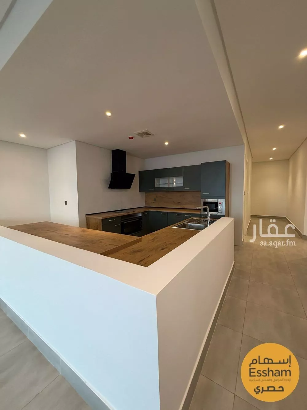 3 bedroom apartment in Al Bahr, Eastern Province 4
