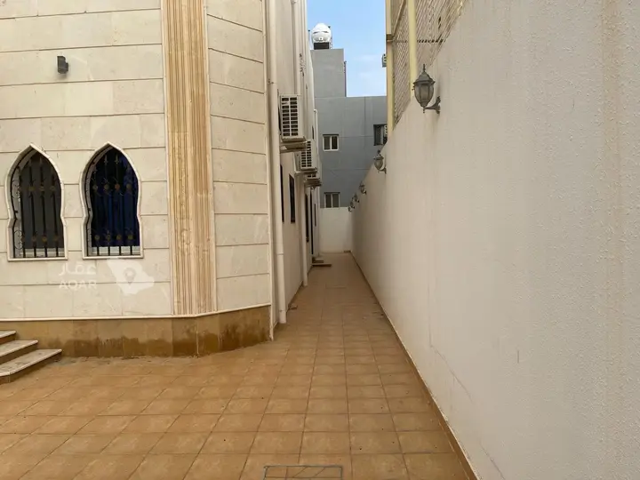 villa in Al Wisam, Taif 3
