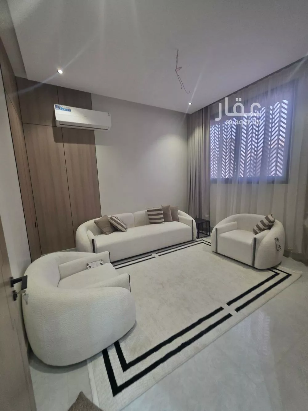 5 bedroom floor in Al Rimal 11