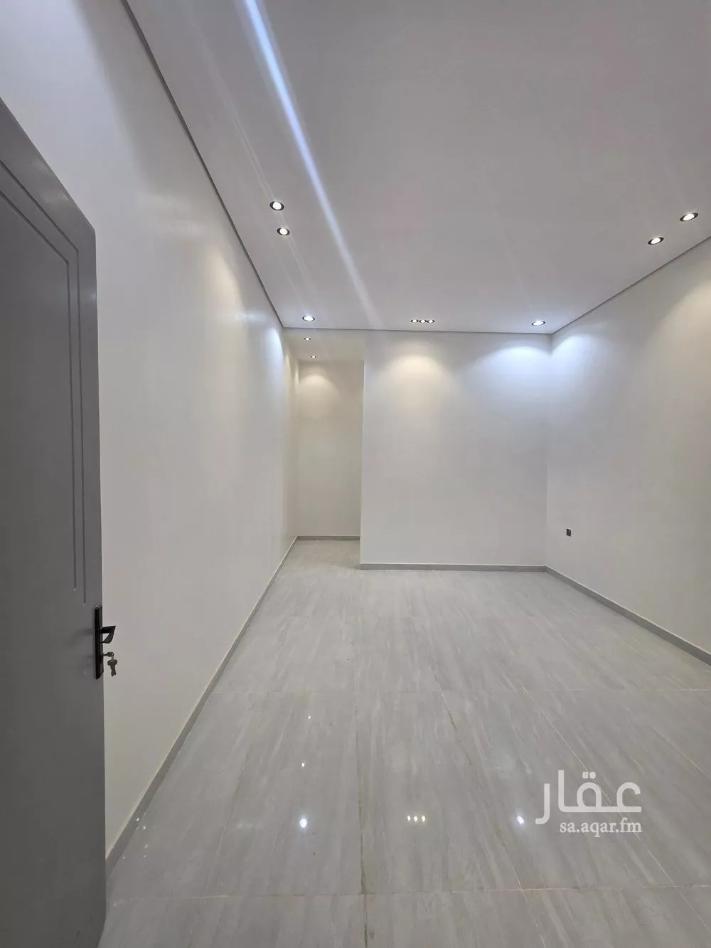 دور 6 غرف في الشرق 7