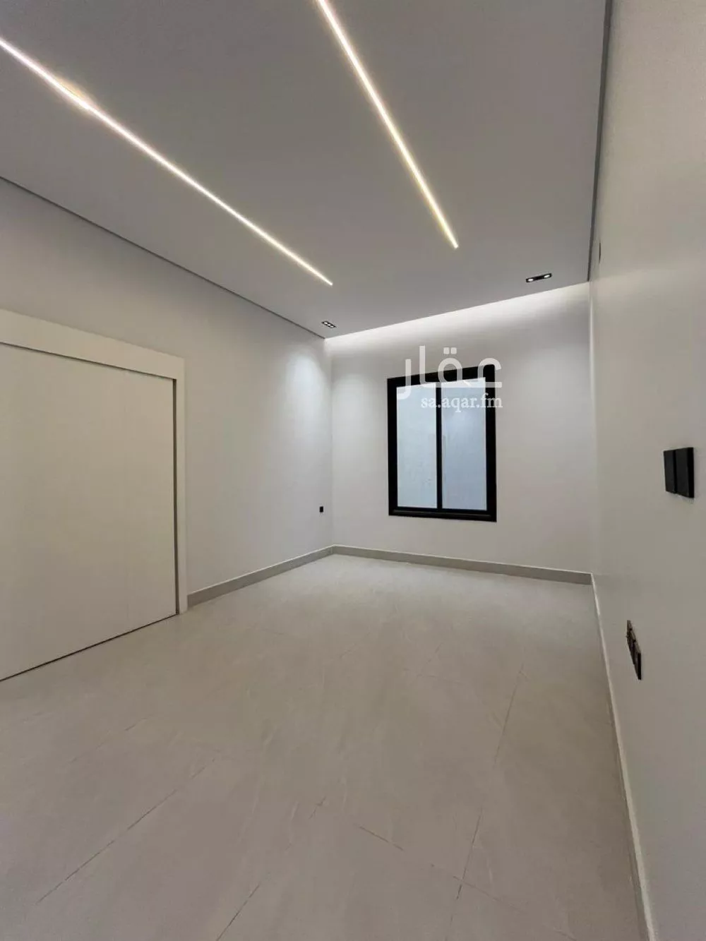 4 bedroom floor in Riyadh 12