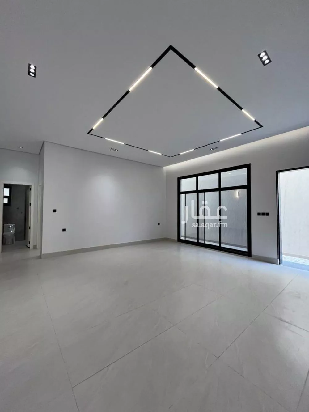 4 bedroom floor in Riyadh 4