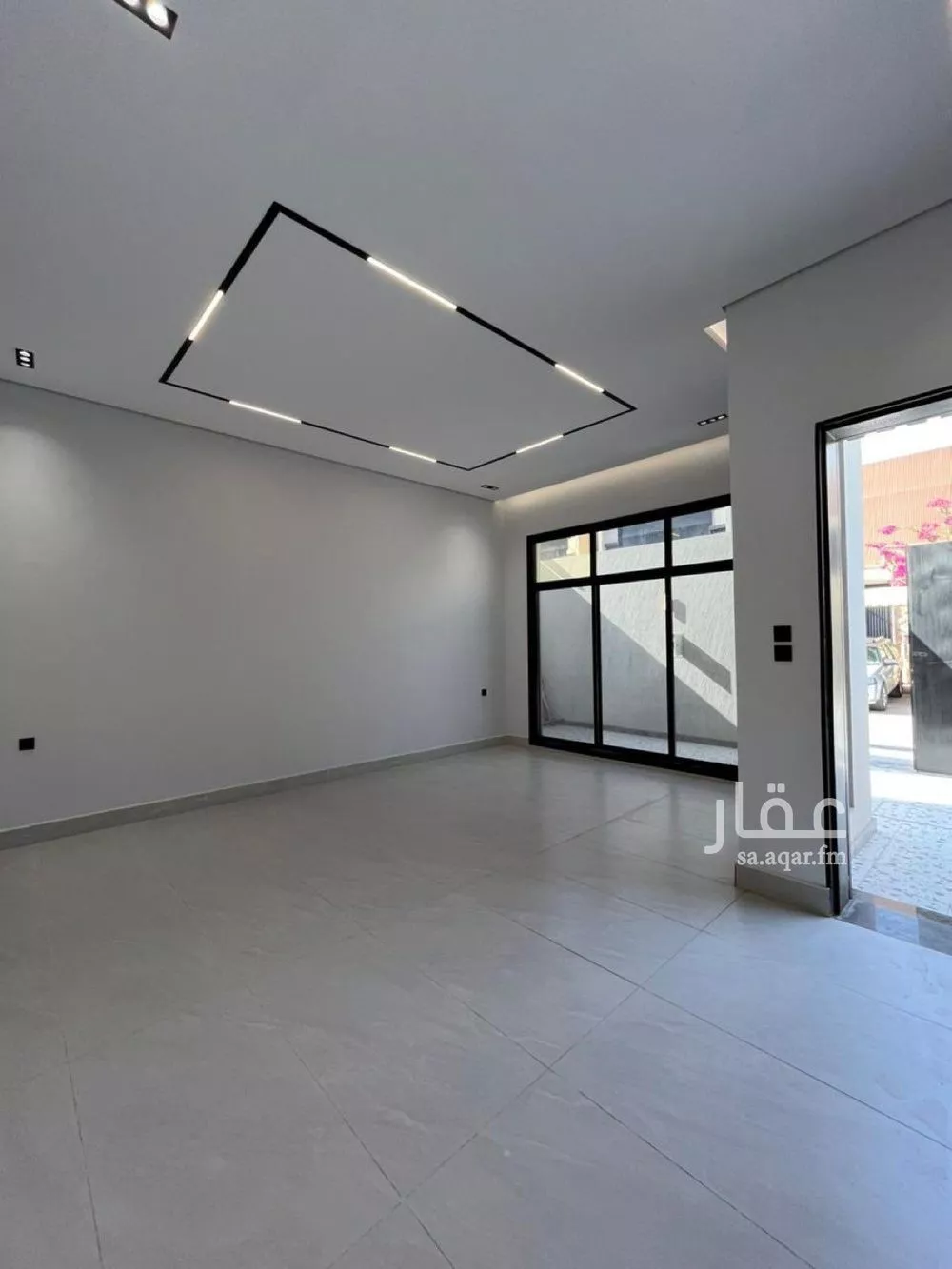 4 bedroom floor in Riyadh 8